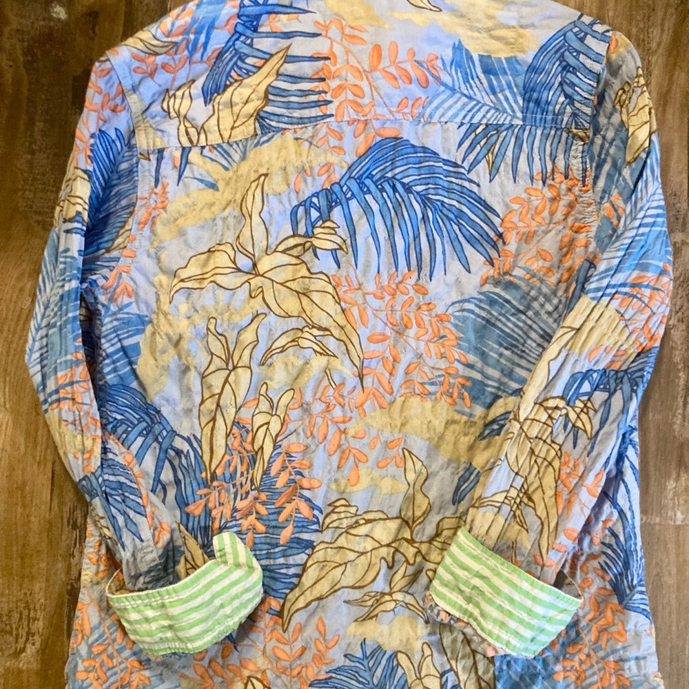 J. McLaughlin Tropical Print Button-Down Shirt in Blue & Orange Resort Luxury - Picture 11 of 16